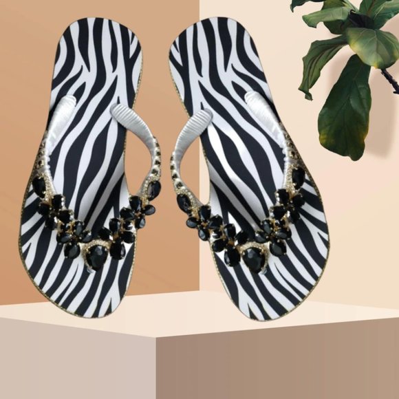 Women's Luxury zebra print flip flops with crystals and rhinestones all occasion - Picture 9 of 16